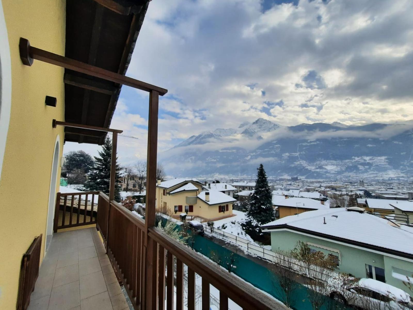 Aosta Holiday Apartments - Edelweiss المظهر الخارجي الصورة