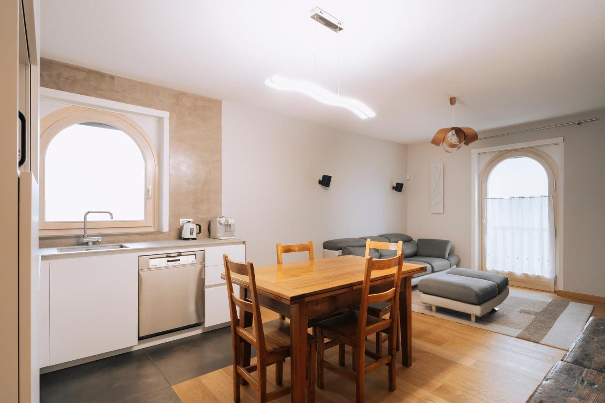 Aosta Holiday Apartments - Edelweiss المظهر الخارجي الصورة